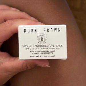 Bobbi Brown Vitamin Enriched Eye Base
